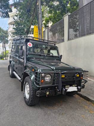 LAND ROVER DEFENDER 2.5 CSW 110 4X4 TURBO DIESEL 4P MANUAL LAND ROVER DEFENDER 2.5 CSW 110 4X4 TURBO DIESEL 4P MANUAL